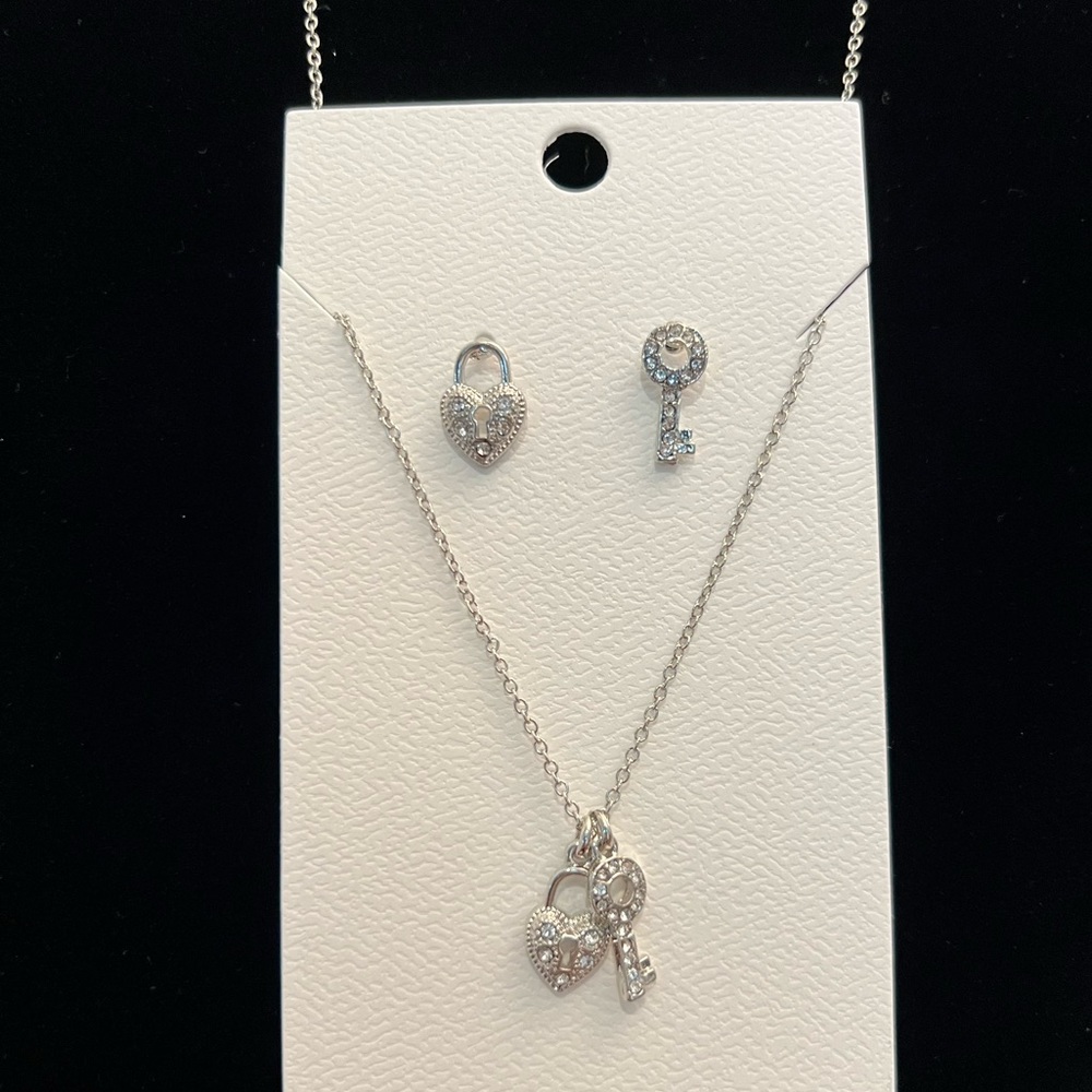 On Sale!! Lock and key earrings and necklace, blessed and cable bracelets - Picture 2 of 7